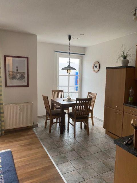 Haus-Olymp-Apartement-01-Kuehlungsborn-Nur-50-M-Bis-Zum-Strand-Ca-50-M2-2-Raeume-Sehr-Gepflegt Dış mekan fotoğraf